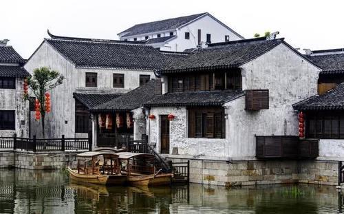 新春走基层丨用打怪的心态和病魔抗争！今天是他们“打怪”的第423天……